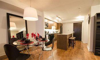 Royal Stays Suites - Blue Jays Way Toronto Eksteriør billede
